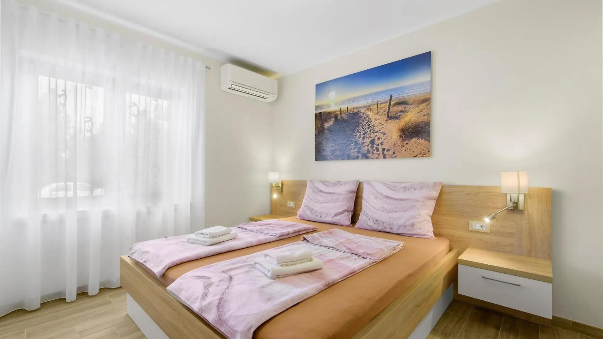 Apartment Stanko Vrvari 3*,  Croazia