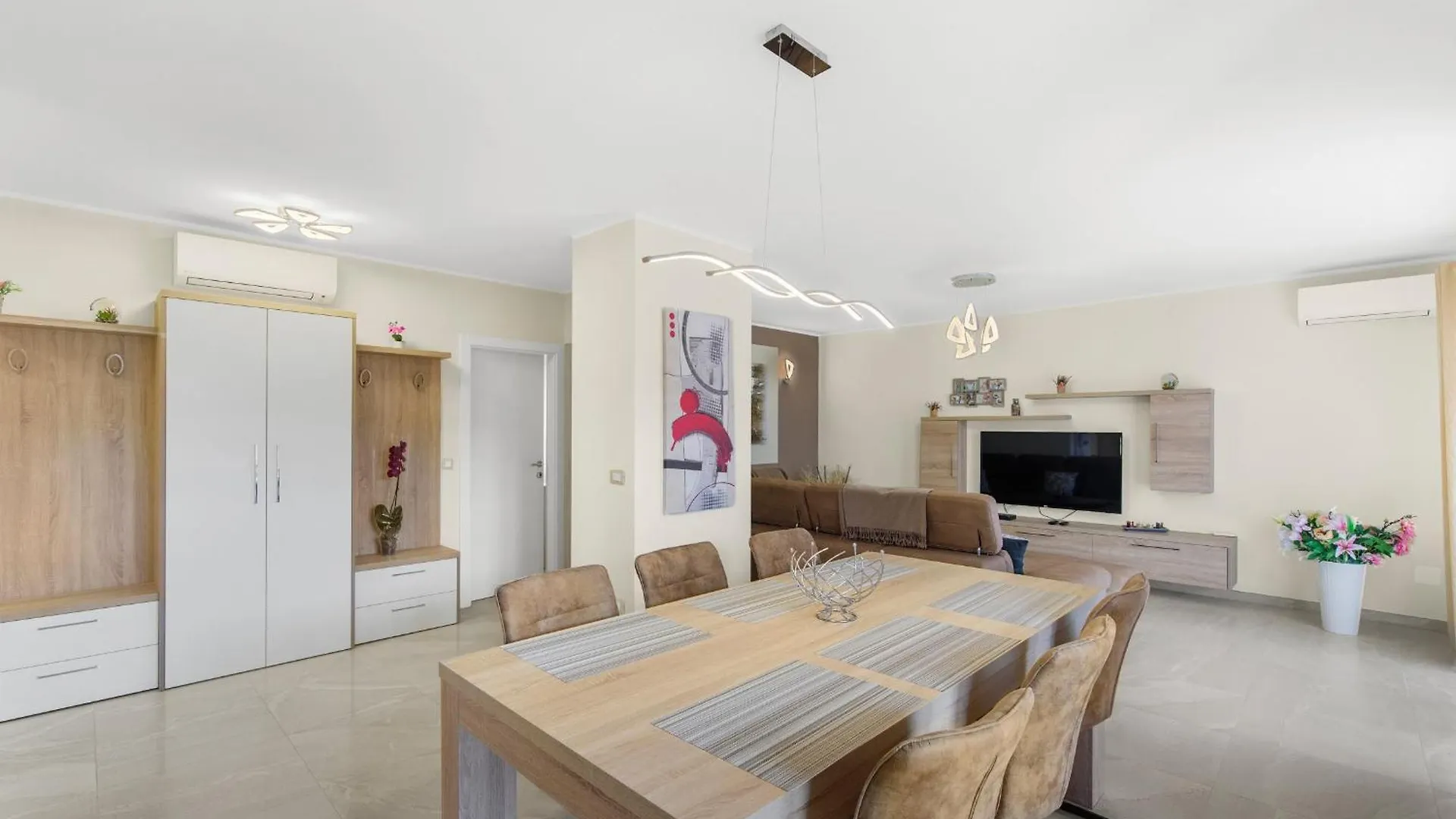 Guest house Apartment Stanko Vrvari