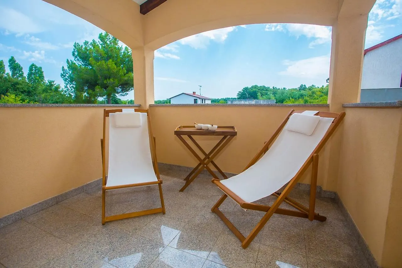 Apartment Stanko Vrvari Croatia