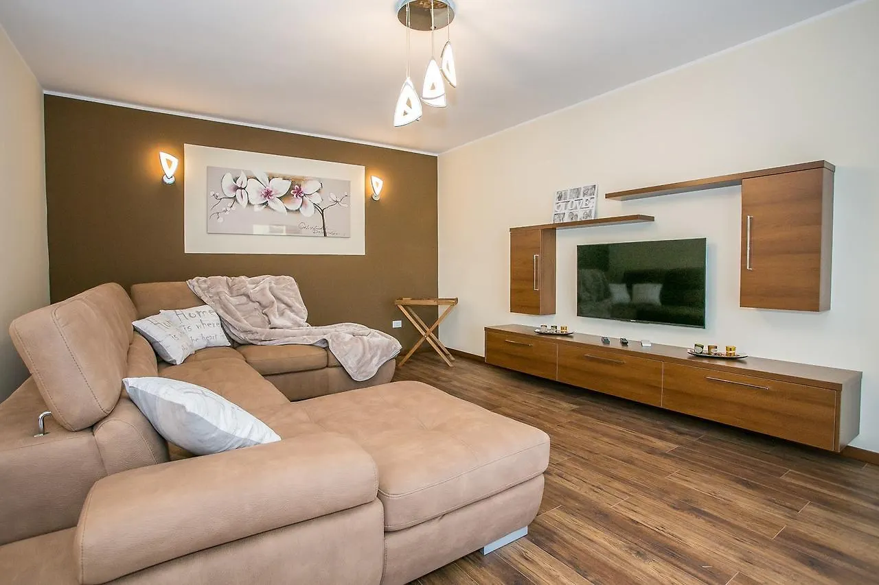Apartment Stanko Vrvari